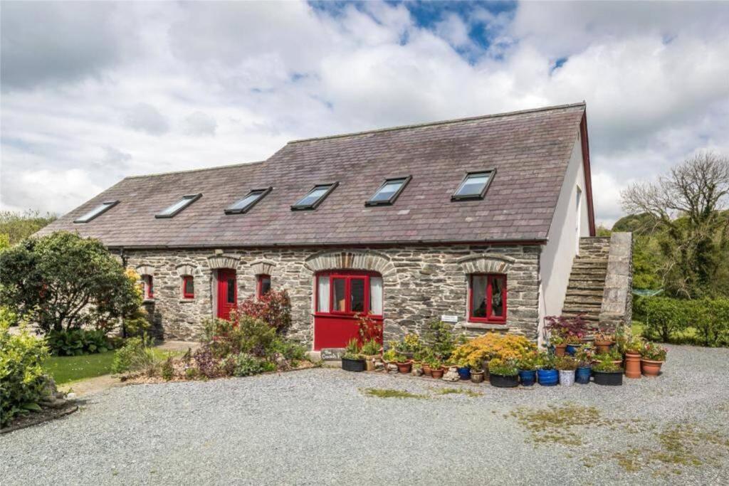 Wellstone Cottages - Honey Coach House Llanfyrnach Exterior foto