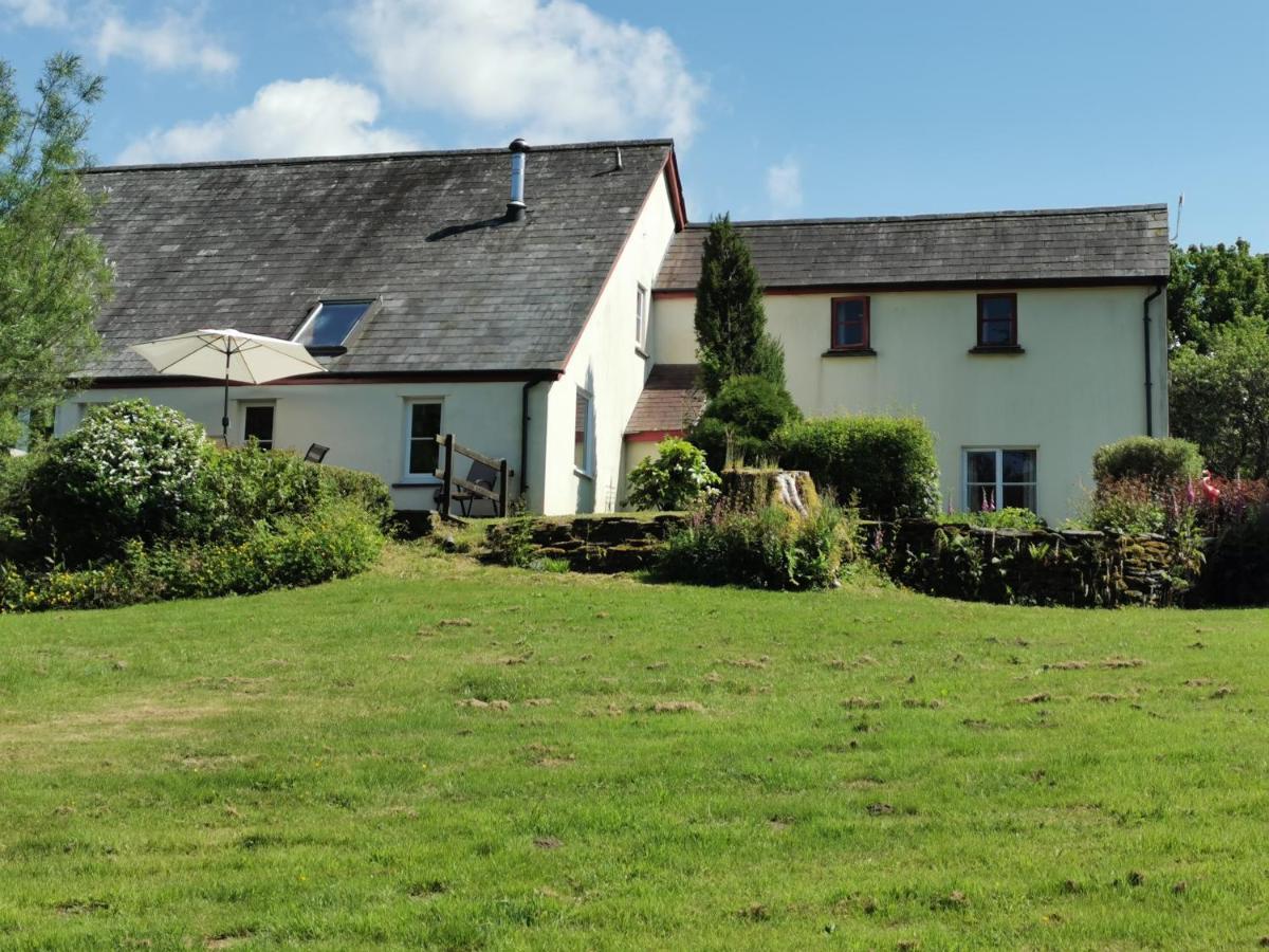 Wellstone Cottages - Honey Coach House Llanfyrnach Exterior foto